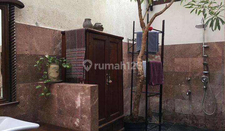 Rumah 2 Lantai Bagus, Artistik, Asri, Bernuana Etnis Interior Design Material Jawa, China, Belanda Di Daerah Elit Permata Hijau, Kebayoran Baru, Jakarta Selatan 2