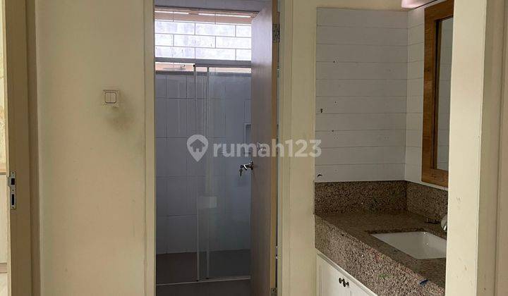 Rumah Tipe 1 Lantai, Semi Furnished di Lingkungan Asri, Nyaman Permata Hijau, Jakarta Selatan 2