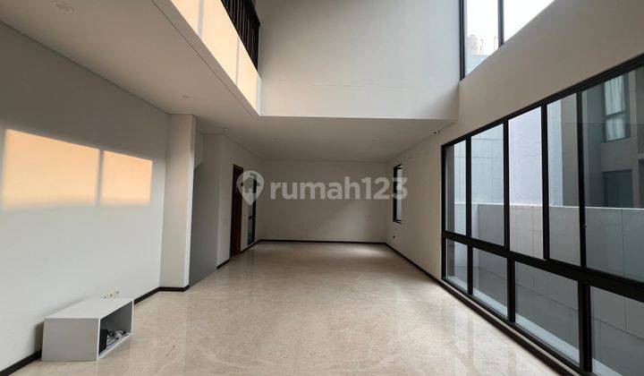 Rumah Kontrakan 3 Lantai Bagus Unfurnished SHM di Zora, Tangerang 1