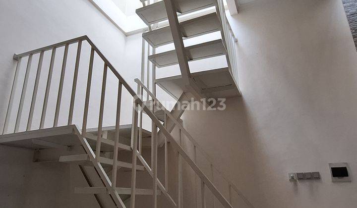 Rumah Residence One cluster Diamond Siap huni Full renovasi , ada RoofTop Bagus 2
