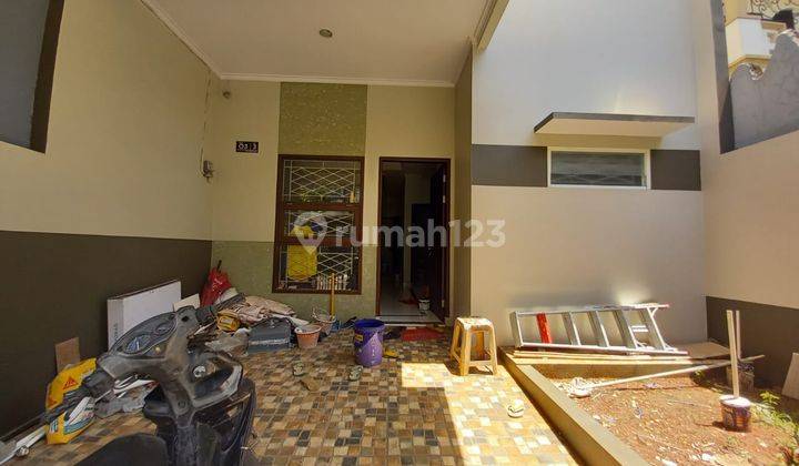 Rumah 2 Lantai Sudah Renovasi SHM di Serpong Villa Melati Mas, Tangerang Selatan 2