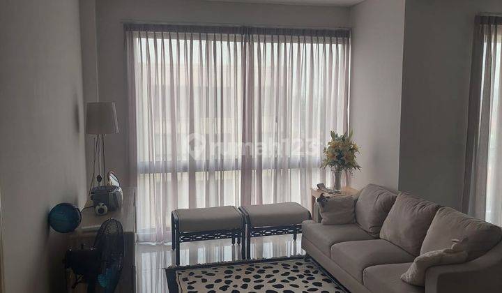 Apartement Lloyd Alam Sutera 3BR Full Furnished Bagus Siap Huni 1