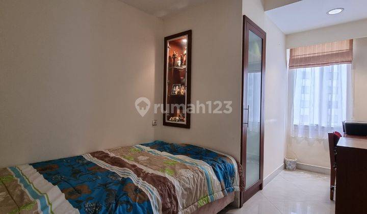 Apartement Apartemen Taman Anggrek 3 BR Furnished Bagus 2