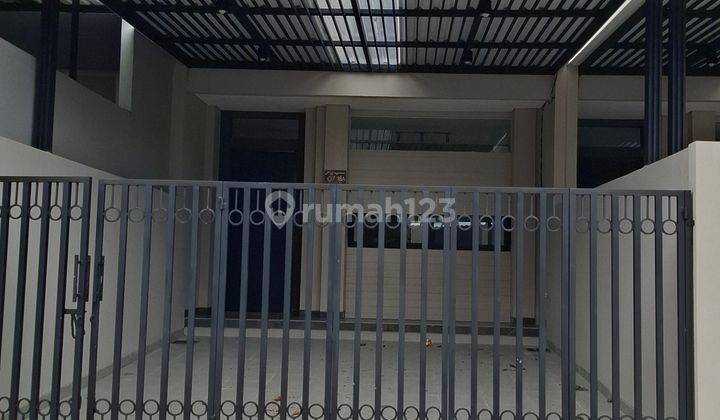 Rumah 2 Lantai Baru SHM di Blok O Villa Melati Mas , Tangerang Selatan 2