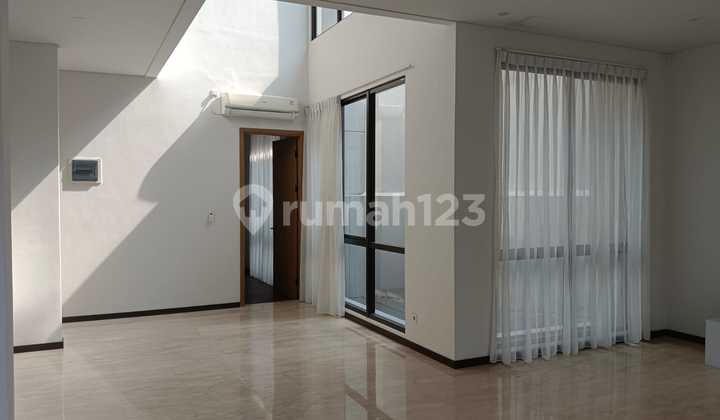 Zora BSD City Semi-furnished Rental House