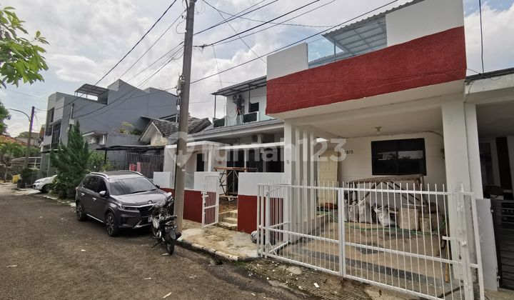 Di Sewakan rumah Besar Lt 144 2 lantai, serpong park siap huni 1