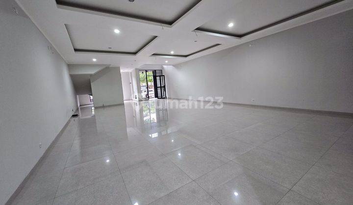 DI SEWAKAN RUKO WESTON LANE, ADA LIFT -  ALAM SUTERA 2