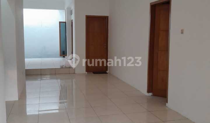 Rumah Villa Melati Mas Lt 153m 1 Lantai Kondisi siap huni