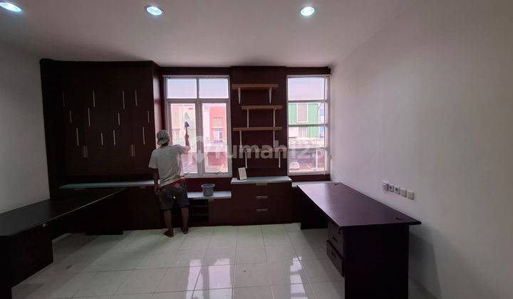 Ruko Serpong park cocok untuk kantor Jelupang lengkong karya 2