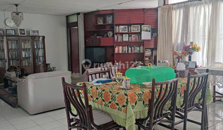 Dijual Rumah Nyaman Di Gegerkalong, Bandung 2