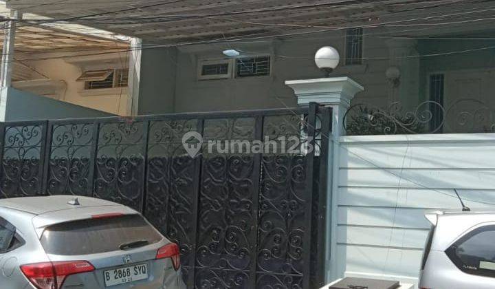 Rumah Baru Semi Furnish Siap Huni di Duren Tiga, Jakarta Selatan  1