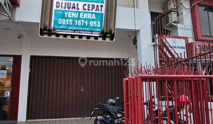 Ruko Baru Strategis di Country Malaka, Jakarta Timur 1