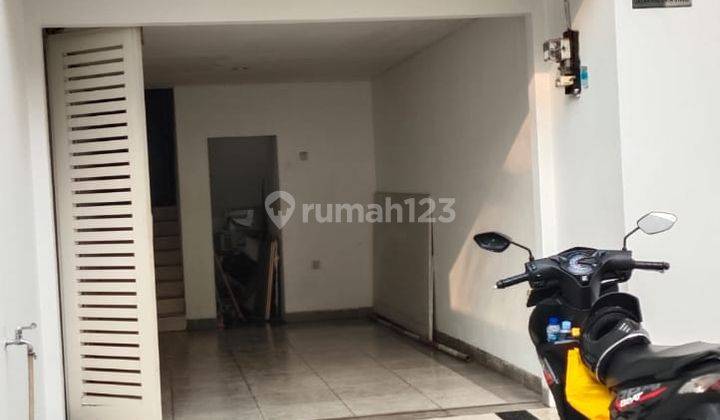 Rumah Mewah Siap Huni di Duren Tiga, Jakarta Selatan  1