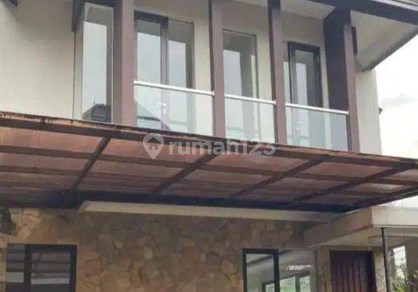 Rumah 2 Lantai Hook di Condet, Jakarta Timur  1