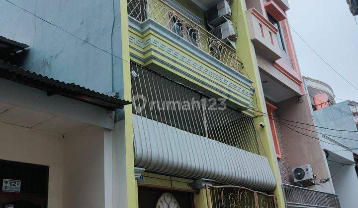 Dijual Rumah 3 Lantai Di Pademangan, Jakarta Utara  1