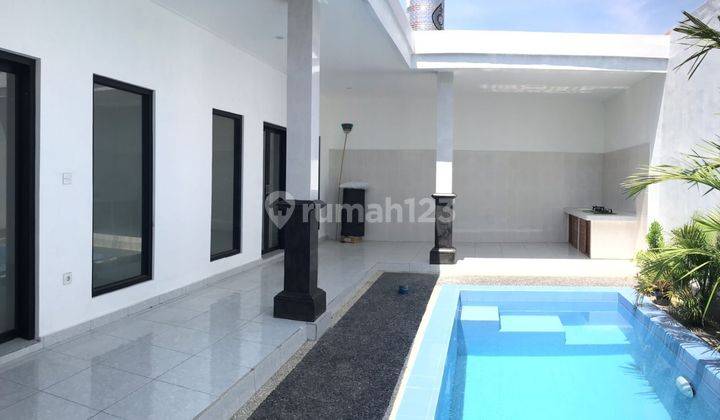 For rent Villa in Canggu unfurnish 2