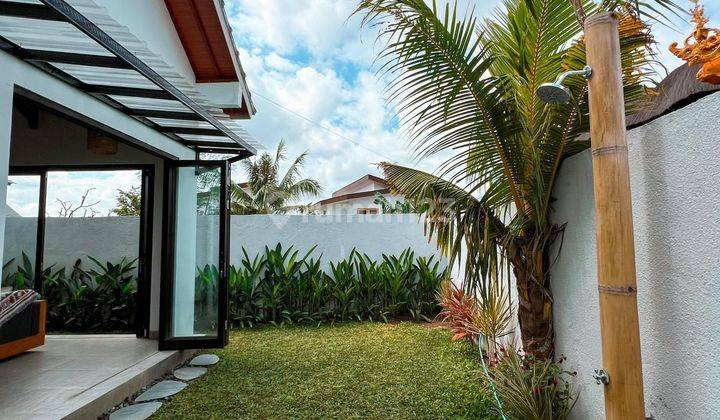 FOR RENT VILLA CANGGU 2BEDROOMS FULLY FURNISHED  1