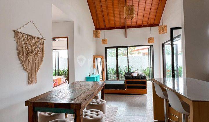 FOR RENT VILLA CANGGU 2BEDROOMS FULLY FURNISHED  2