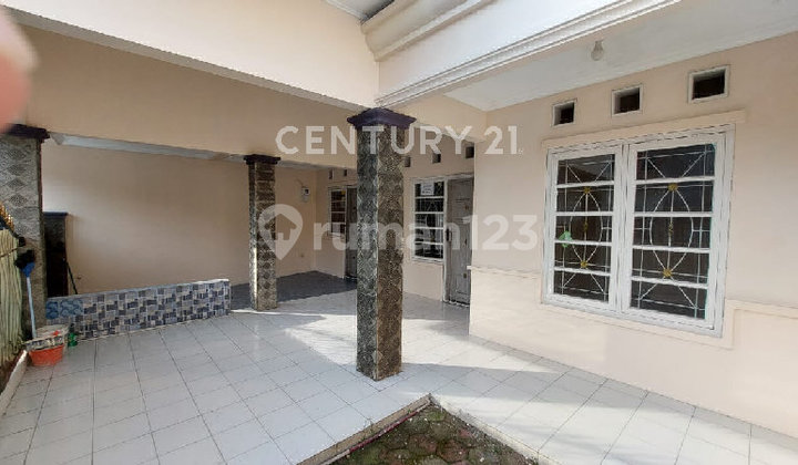 Rumah Jababeka Jalan Jaguar Unfurnished