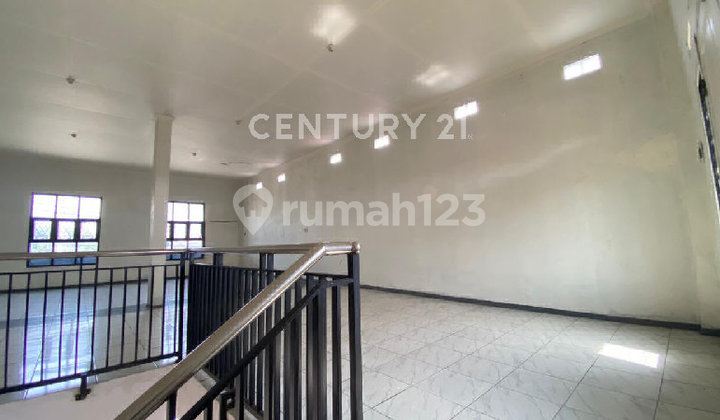 STRATEGIC 2-STORY RUKO ON RAYA SERANG CIBARUSAH 2