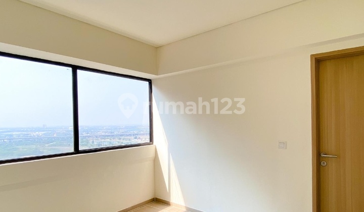 Dijual Apartemen Baru Dan Bagus ,  Murah Lt.38 Tower Ada Helipad  2