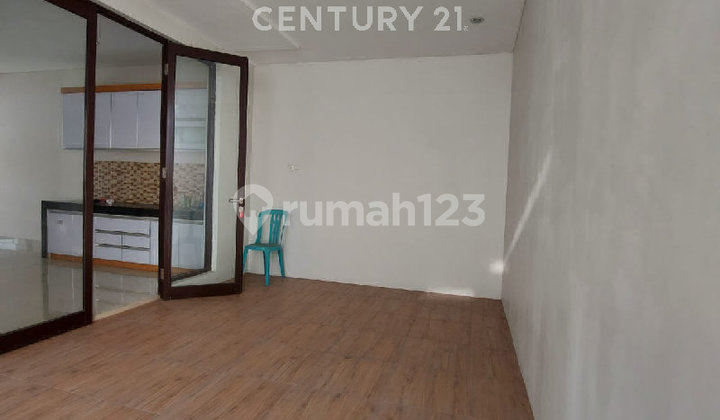 Hunian Aman Dan  Nyaman   2 Lantai Lippo Cikarang  2