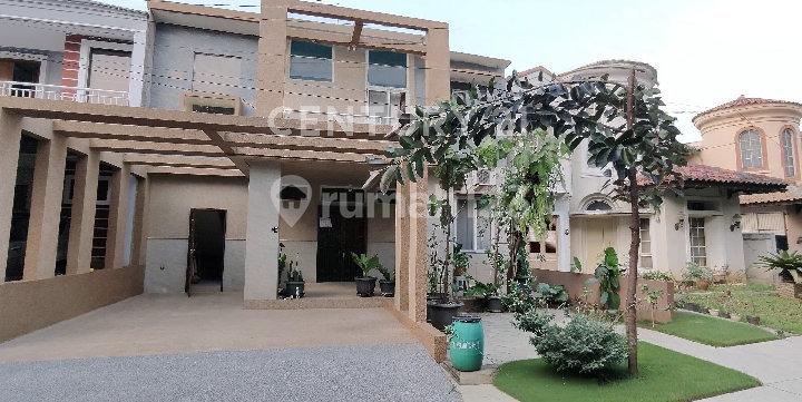 Di Jual Cepat Rumah Besar Semi Furnished di Lippo Cikarang Di Jual Cepat Rumah Besar Semi Furnished di Lippo Cikarang