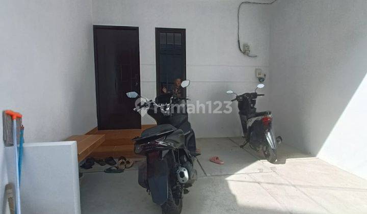 Rumah 2 Lantai Minimalis Strategis Dekat Toll Jorr Dan Terminal Bus 2