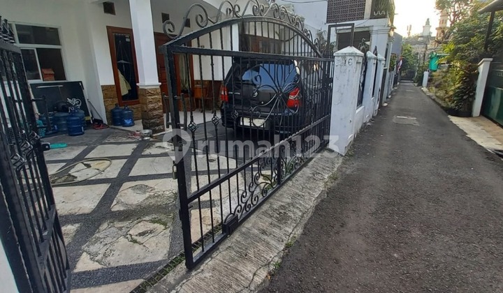 Rumah 2 Lantai Murah dikawasan Elite Tebet, Jakarta Selatan 2