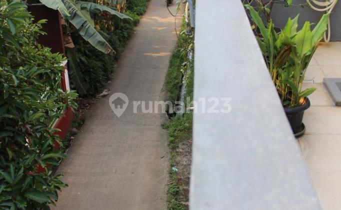 For Sale 2-Story House 2