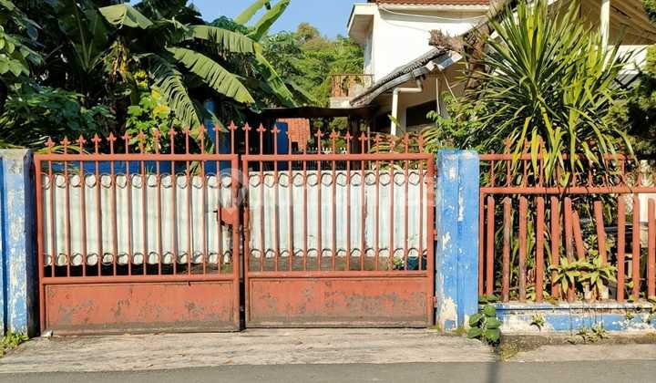 Rumah Luas 2 Lantai Siap Huni di Lenteng Agung, Jakarta Selatan