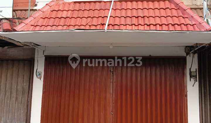 Commercial 3-Storey Shophouse Suitable for Business, East Bekasi, Bekasi 1