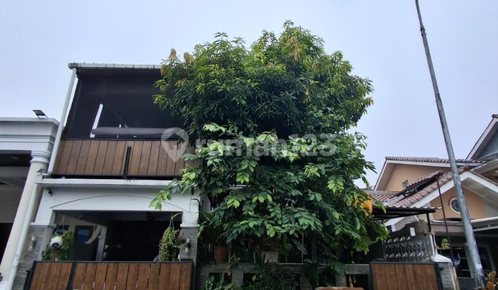 Rumah 2 Lantai Komplek Puri Gading Jatimelati, Bekasi Siap Huni