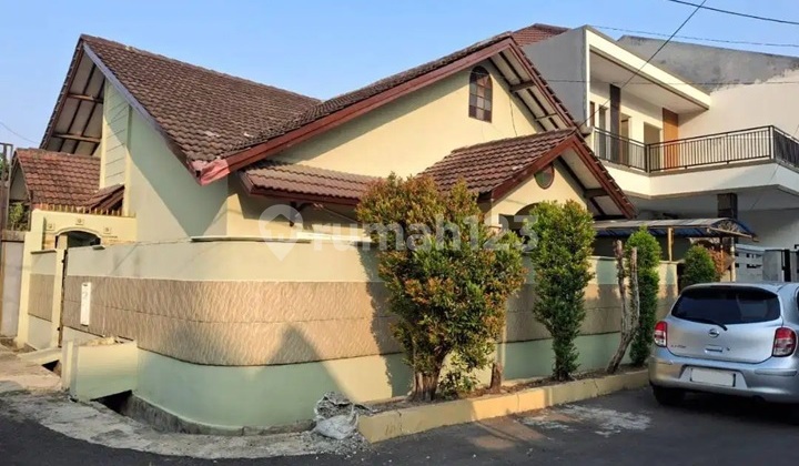 Rumah Hook Minimalis Siap Huni Dalam Perumahan di Galaxy, Bekasi