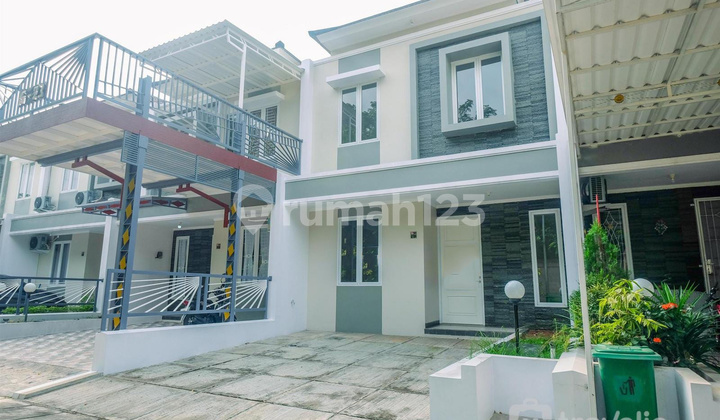 2-Story House Near Toll Access in Mustikajaya Cluster, Bekasi 2