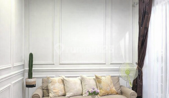 Luxurious 4-Bedroom House Ready to Live in Galaxy Cluster, Bekasi 2