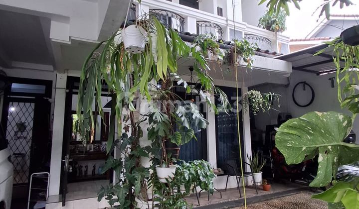 Rumah 2 Lantai Komplek Puri Gading Jatimelati, Bekasi Siap Huni 2