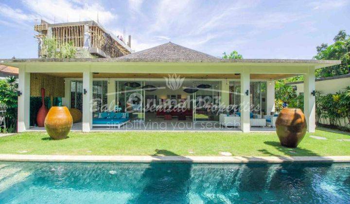 3 Bedrooms Rare Villa For Sale In Pererenan Bali 2