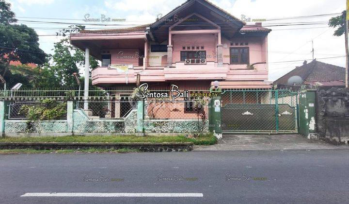 House in Central Gatsu, Denpasar 400m² 5 rooms 1