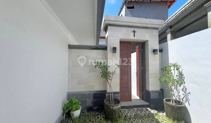 Yearly Rental Brand New 2 Bedrooms Villa Furnished in Padonan close Canggu 2