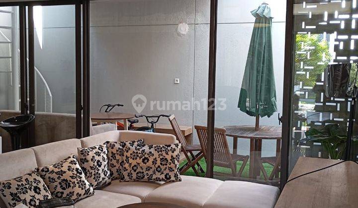 Disewakan rumah, siap huni tinggal masuk di Summarecon Bandung 2