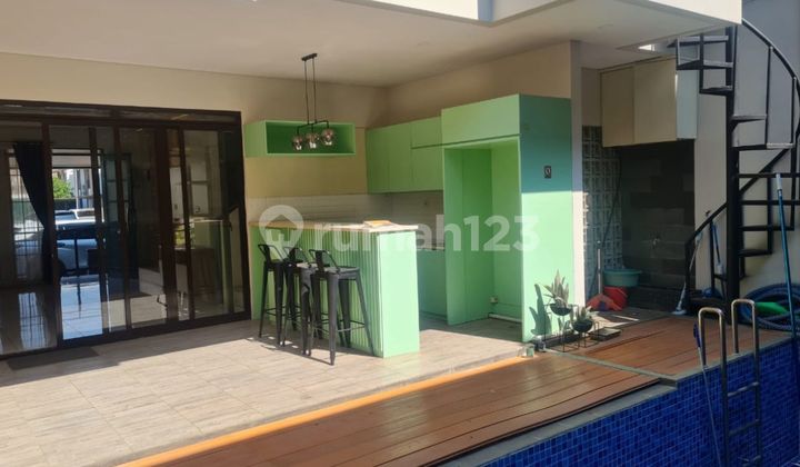 Jual Cepattt Rumah Kota Baru Parahyangan + Kolam Renang