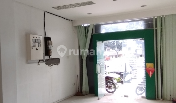 Ruko daerah Pasar Minggu siap pakai 1