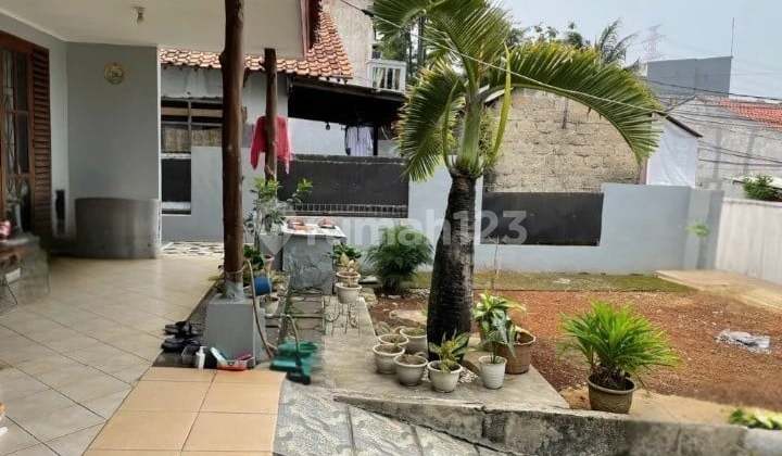 Nice House Unfurnished SHM Limo, Depok 2