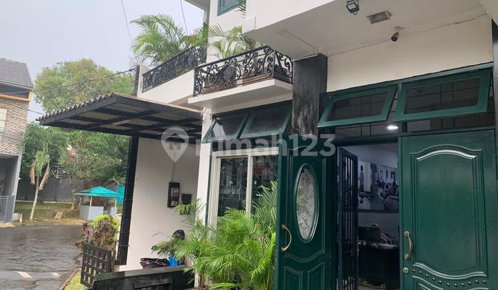 Nice House with Certificate in Bintaro, South Tangerang