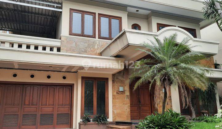 Dijual Rumah 2 Lantai Di Sekolah Kencana Pondok Indah Jakarta Selatan 1