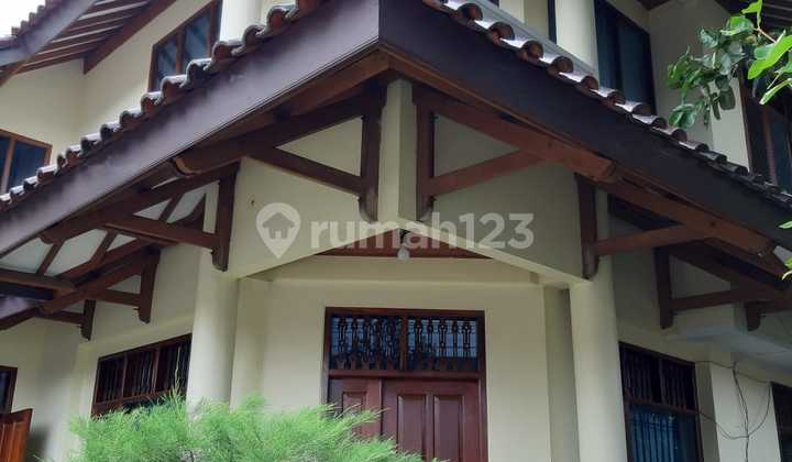 Rumah di Komplek Unilever Rempoa 1