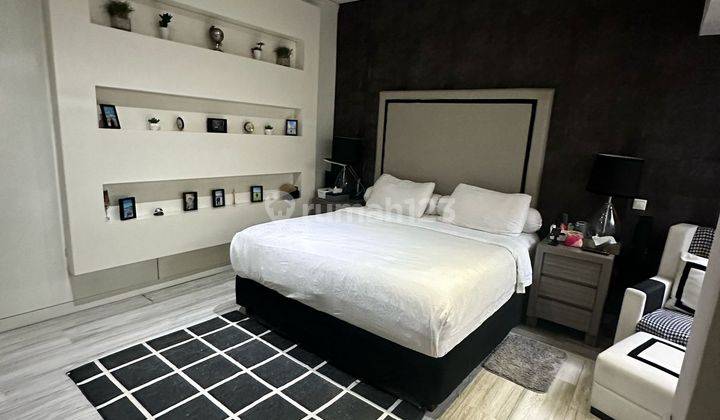 kamar tidur rumah modern siap huni dalam