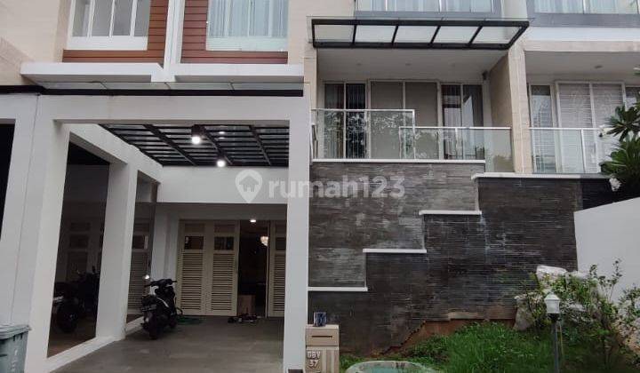 Rumah Mewah Full Furnished Golf Residence Kemayoran Jakarta Pusat 1