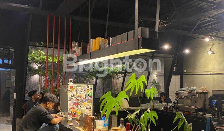 Cafe Deket Kampus UB, Polinema Bunga-Bunga Deket Suhat Lowokwaru 2